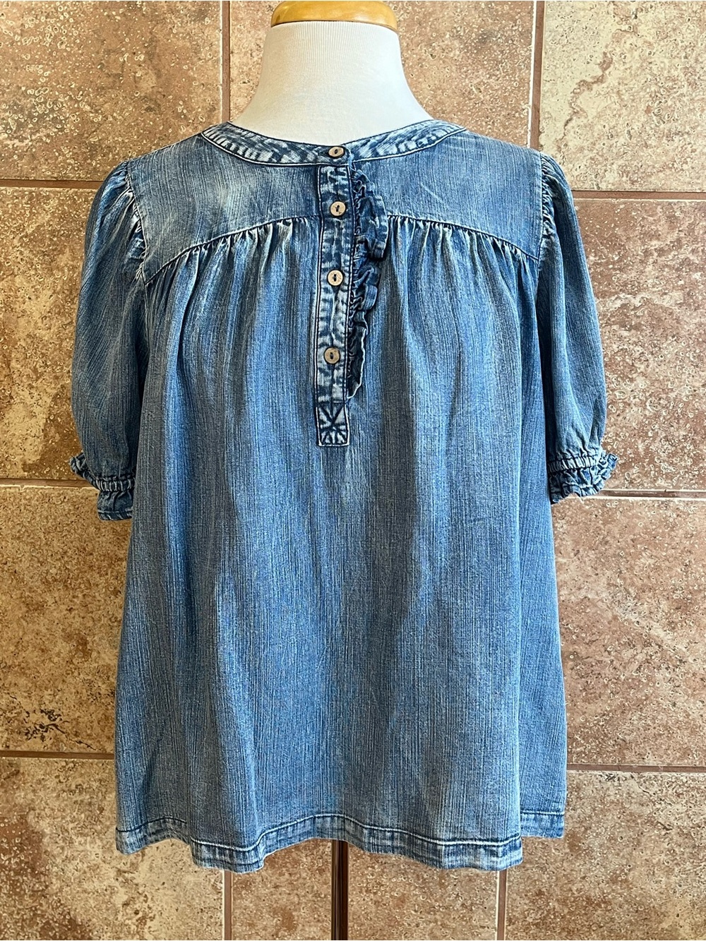 Mittoshop Light Blue Denim Tencel Peasant Top Size L, NWT